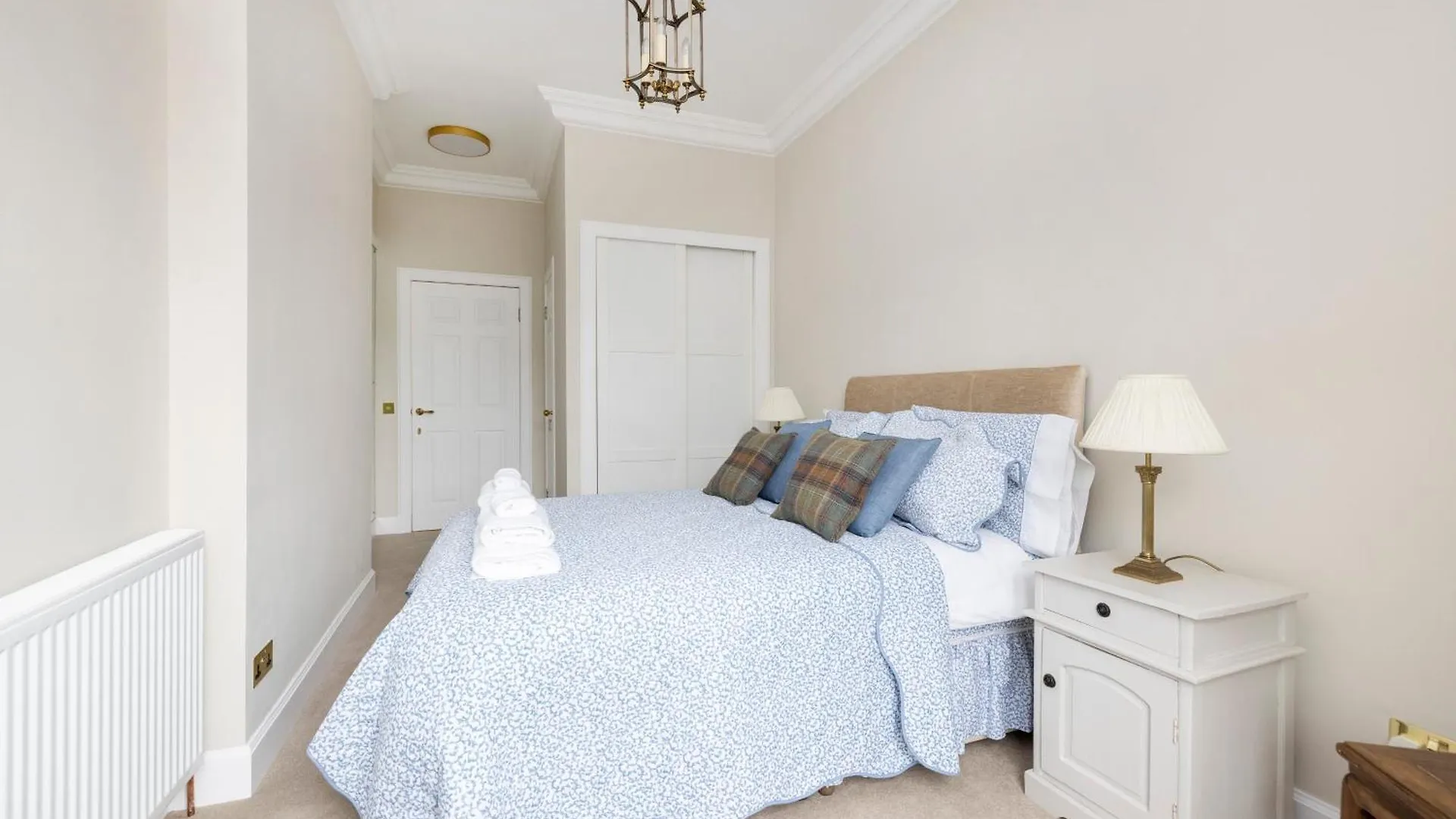 Deluxe 3-Bedroom Apartment On Princes Street Overlooking Edinburgh Castle Verenigd Koninkrijk